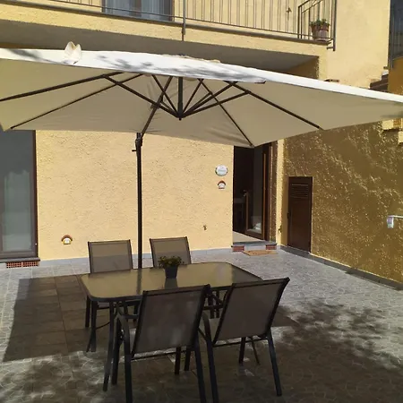 La Cornice Dei Monti * トラモンティ