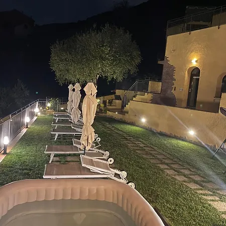 La Cornice Dei Monti アパート *