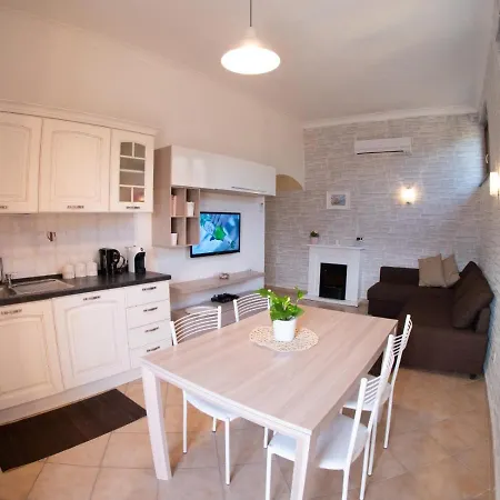 Apartment La Cornice Dei Monti