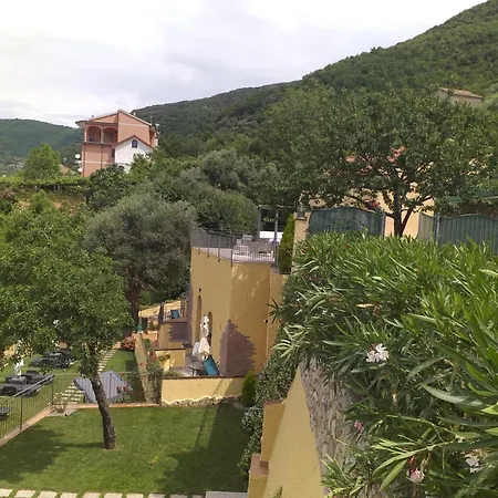 La Cornice Dei Monti Tramonti